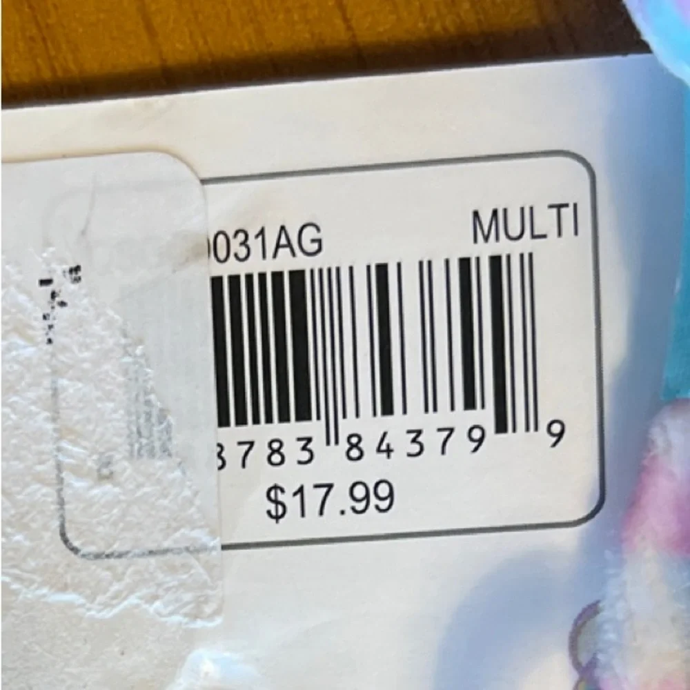 Squishmallows Meet Michaela Multicolor Bear Hat, Gloves, and mittens 3 piece Set - Picture 6 of 12